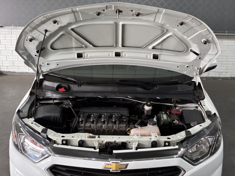 PRISMA 1.4 MPFI LTZ 8V FLEX 4P MANUAL - 2017 - VENâNCIO AIRES