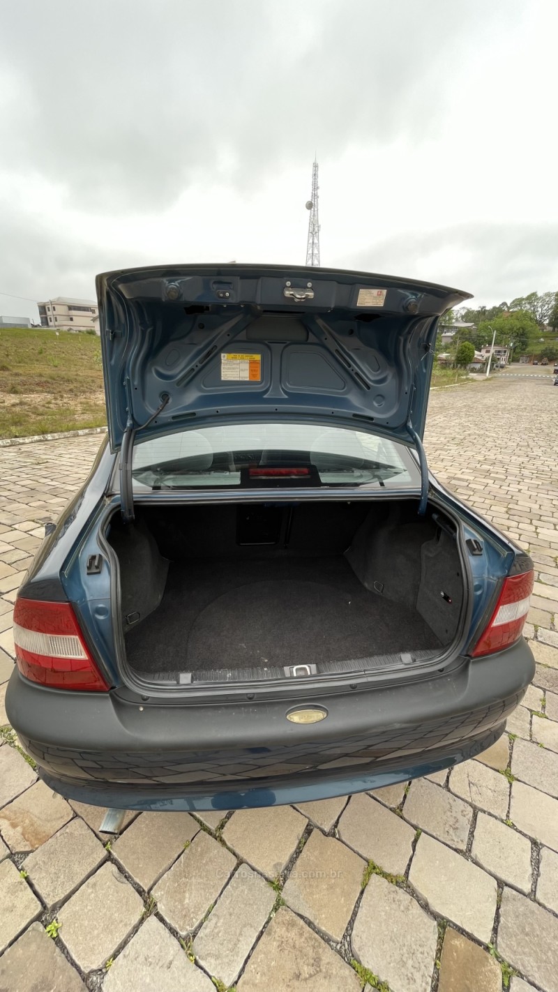 VECTRA 2.2 MPFI GLS 8V GASOLINA 4P MANUAL - 1998 - VILA FLORES