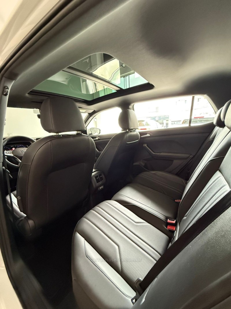 T-CROSS 1.4 HIGHLINE TSI 16V FLEX 4P AUTOMÁTICO - 2025 - LAJEADO