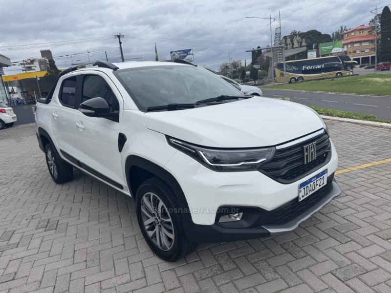 STRADA 1.3 VOLCANO CD 8V FLEX 4P MANUAL - 2025 - VERANóPOLIS