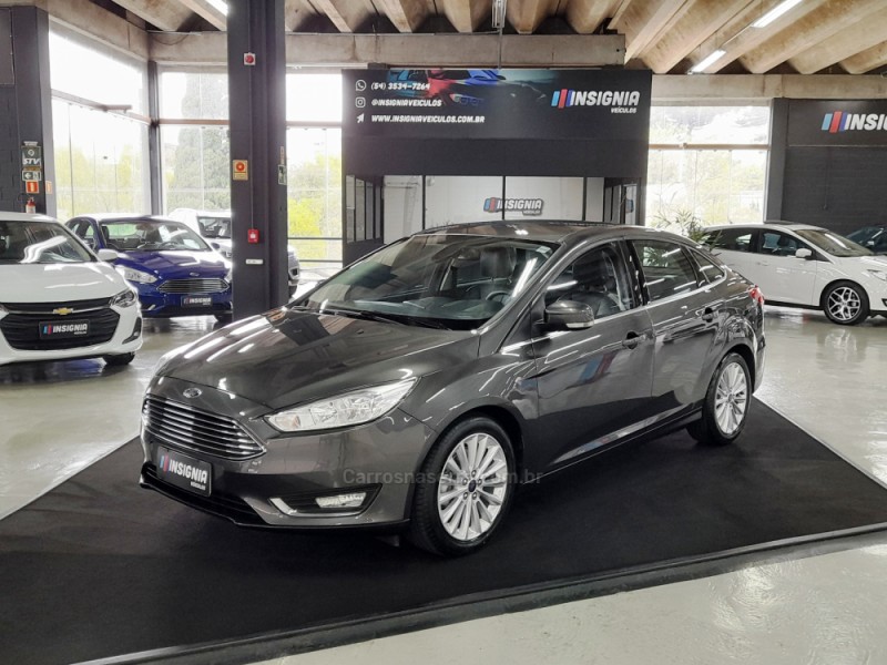 focus 2.0 titanium fastback 16v flex 4p automatico 2016 caxias do sul
