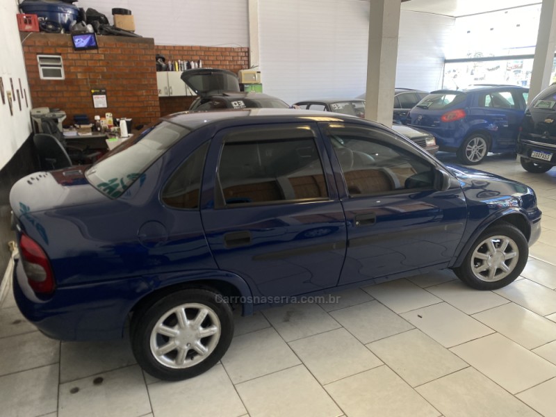 CORSA 1.0 MPFI SEDAN 8V GASOLINA 4P MANUAL - 2000 - CAXIAS DO SUL
