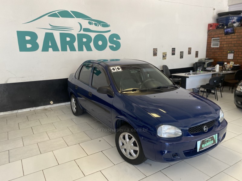 CORSA 1.0 MPFI SEDAN 8V GASOLINA 4P MANUAL - 2000 - CAXIAS DO SUL