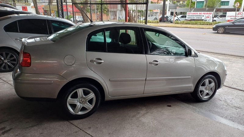 POLO SEDAN 1.6 MI COMFORTLINE 8V FLEX 4P AUTOMATIZADO - 2011 - CAXIAS DO SUL