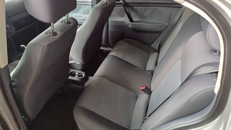 POLO SEDAN 1.6 MI COMFORTLINE 8V FLEX 4P AUTOMATIZADO - 2011 - CAXIAS DO SUL