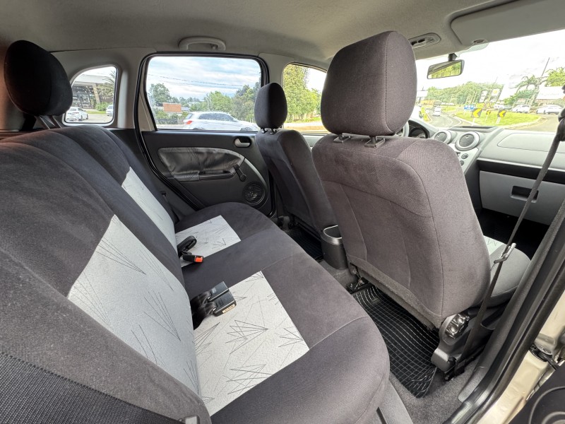 FIESTA 1.0 MPI 8V GASOLINA 4P MANUAL - 2008 - DOIS IRMãOS