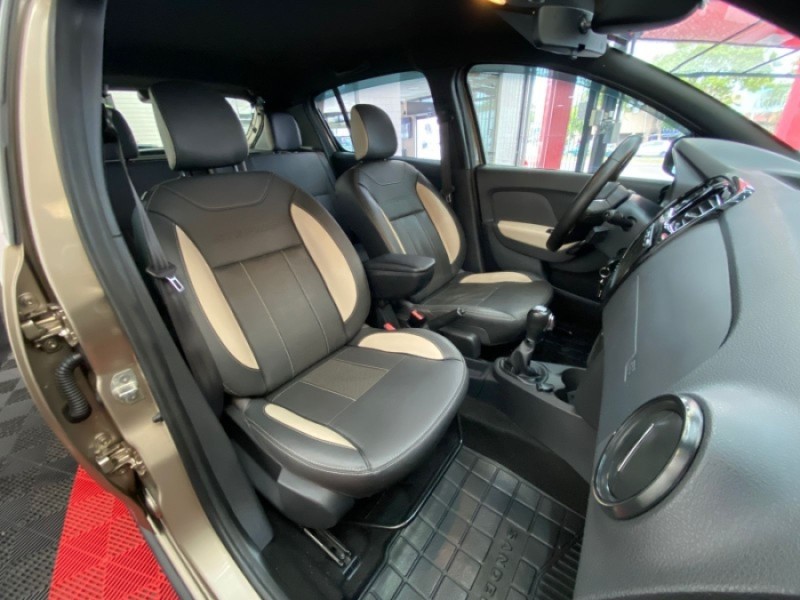 SANDERO 1.6 STEPWAY INTENSE X-TRONIC 16V FLEX 4P AUTOMÁTICO - 2022 - CAXIAS DO SUL