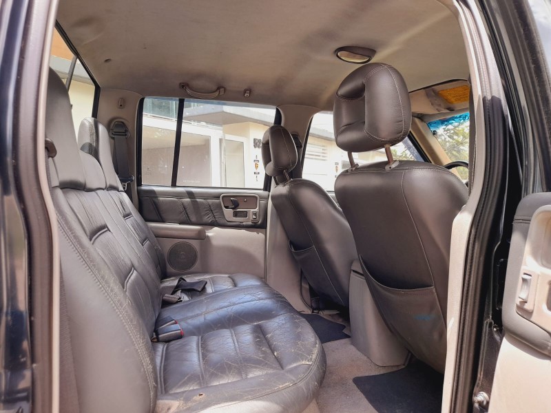 S10 2.5 DELUXE 4X4 CD 8V DIESEL 4P MANUAL - 1999 - FARROUPILHA