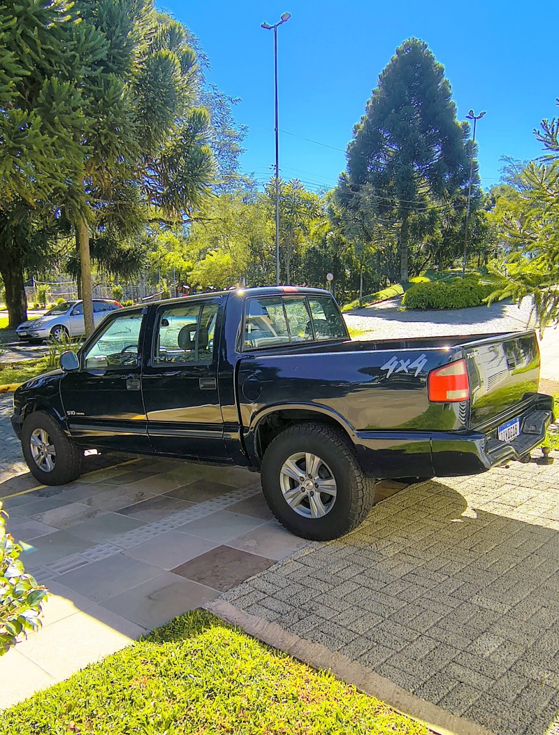 S10 2.5 DELUXE 4X4 CD 8V DIESEL 4P MANUAL - 1999 - FARROUPILHA
