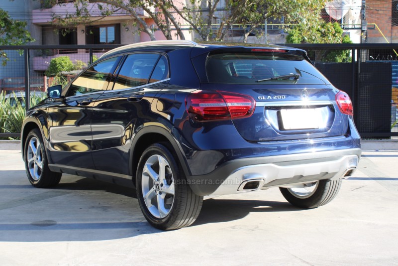 GLA 200 1.6 CGI ADVANCE 16V TURBO GASOLINA 4P AUTOMÁTICO - 2018 - CAXIAS DO SUL