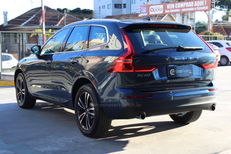 XC60 2.0 T5 MOMENTUM GASOLINA 4P AUTOMÁTICO - 2018 - CAXIAS DO SUL
