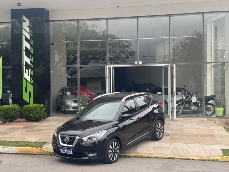 kicks 1.6 16v flex sv 4p xtronic 2021 farroupilha