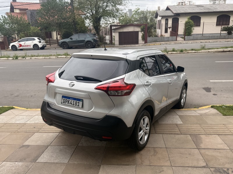 KICKS 1.6 16V FLEX S 4P MANUAL - 2019 - FARROUPILHA