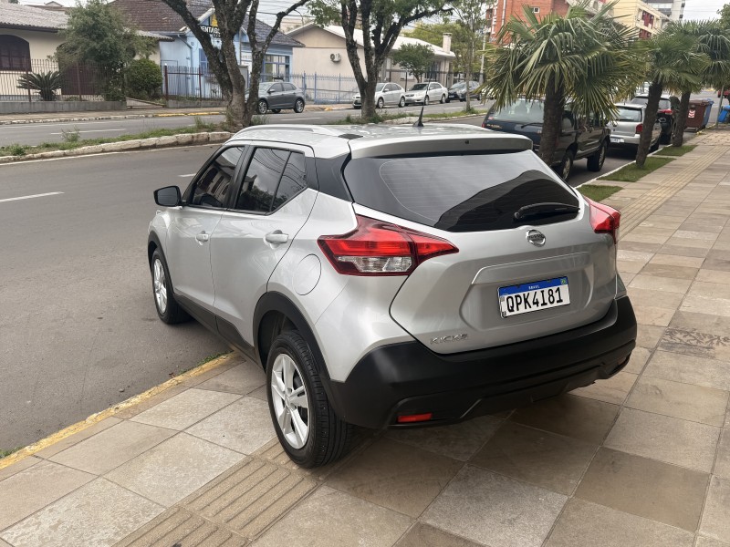KICKS 1.6 16V FLEX S 4P MANUAL - 2019 - FARROUPILHA
