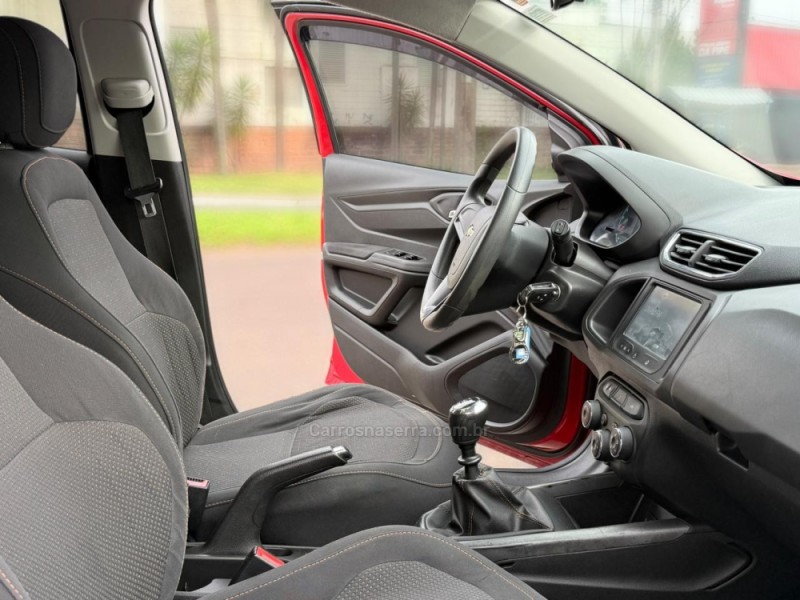ONIX 1.4 MPFI LTZ 8V FLEX 4P MANUAL - 2015 - NOVO HAMBURGO