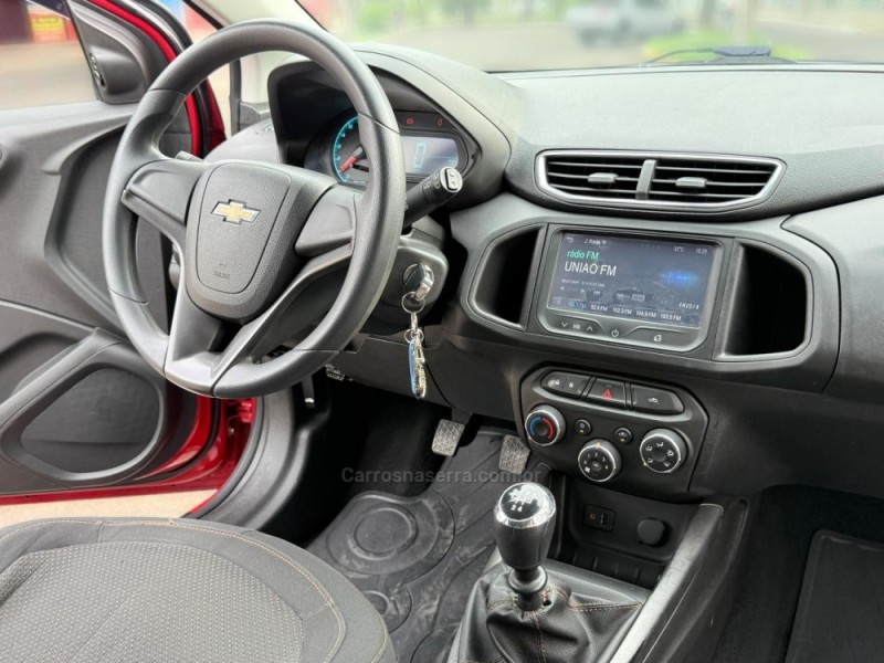 ONIX 1.4 MPFI LTZ 8V FLEX 4P MANUAL - 2015 - NOVO HAMBURGO