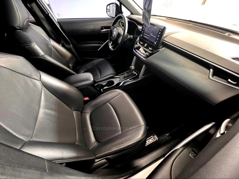 COROLLA 2.0 CROSS XRE 16V FLEX 4P AUTOMÁTICO - 2022 - CARLOS BARBOSA