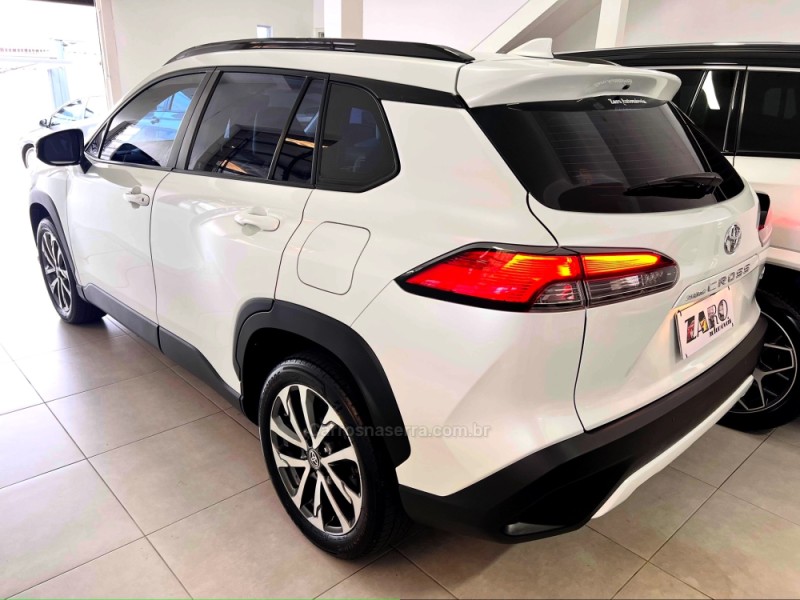 COROLLA 2.0 CROSS XRE 16V FLEX 4P AUTOMÁTICO - 2022 - CARLOS BARBOSA