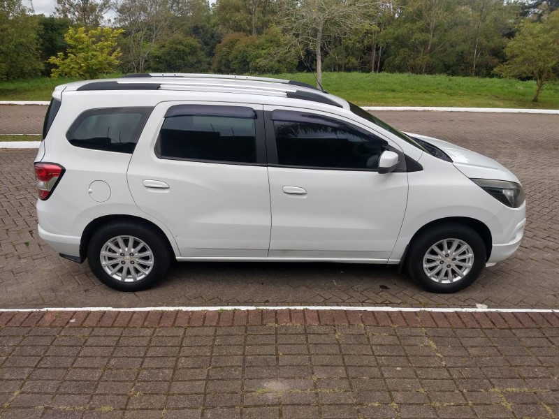 SPIN 1.8 LT 8V FLEX 4P MANUAL - 2016 - CAXIAS DO SUL