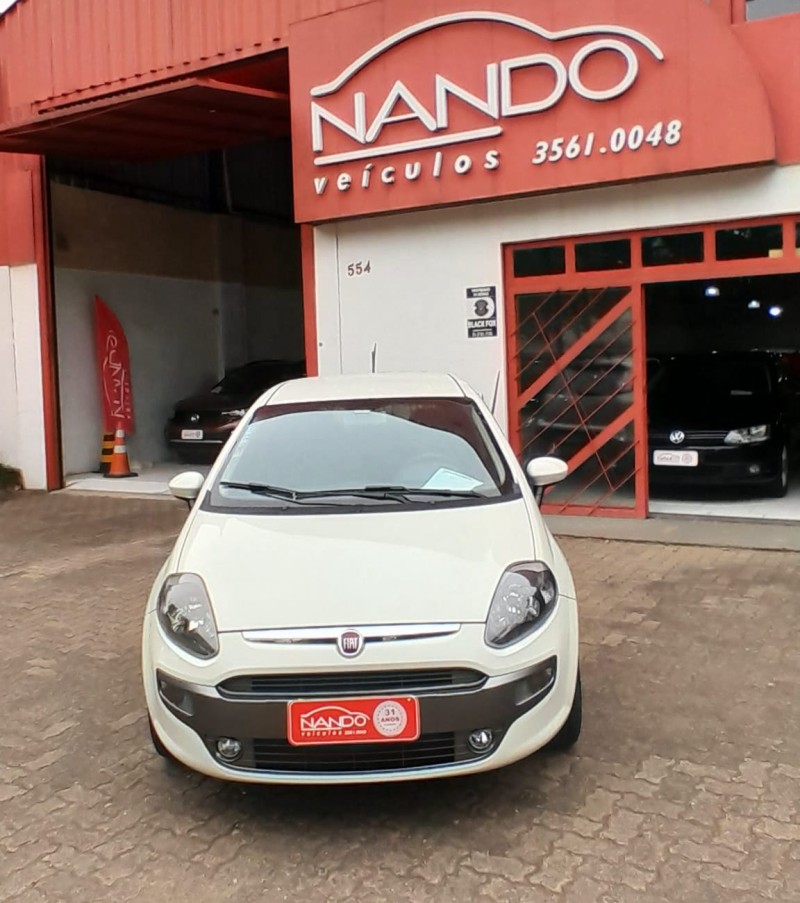 PUNTO 1.6 ESSENCE 16V FLEX 4P MANUAL - 2016 - ESTâNCIA VELHA