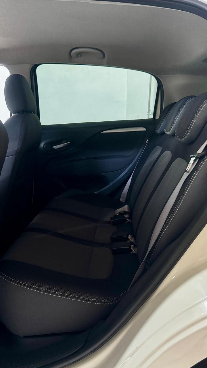 PUNTO 1.6 ESSENCE 16V FLEX 4P MANUAL - 2016 - ESTâNCIA VELHA