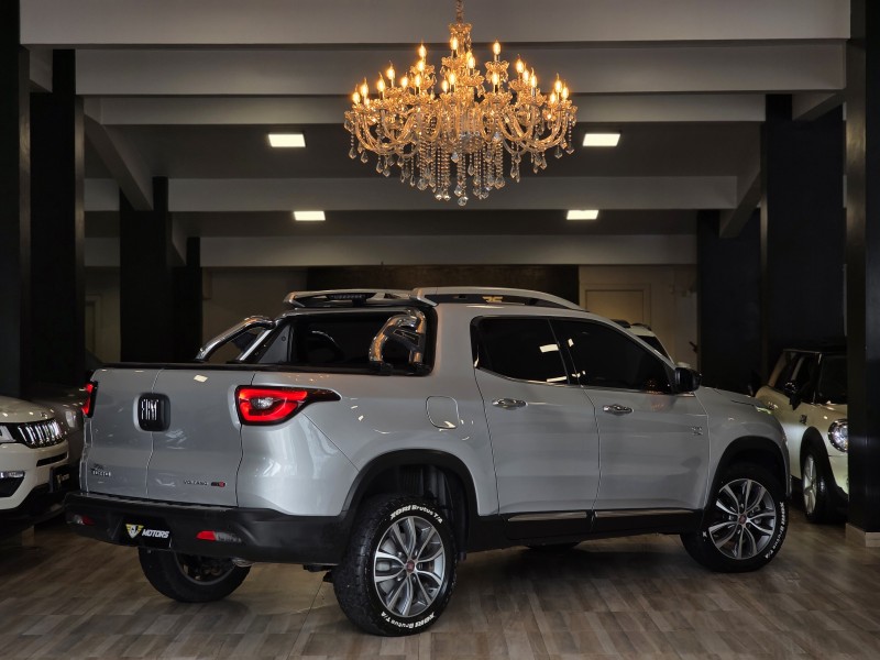 TORO 2.0 16V TURBO DIESEL VOLCANO AT9 4X4 AUTOMÁTICO - 2019 - CAXIAS DO SUL