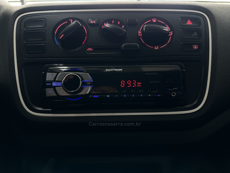 UP 1.0 MPI TAKE UP 12V FLEX 4P MANUAL - 2015 - CHARQUEADAS