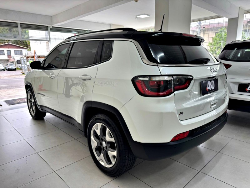 COMPASS 2.0 16V FLEX LIMITED AUTOMÁTICO - 2017 - CAXIAS DO SUL