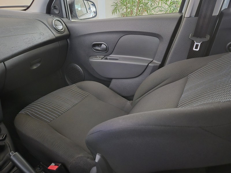 SANDERO 1.0 AUTHENTIQUE 12V FLEX 4P MANUAL - 2018 - BENTO GONçALVES