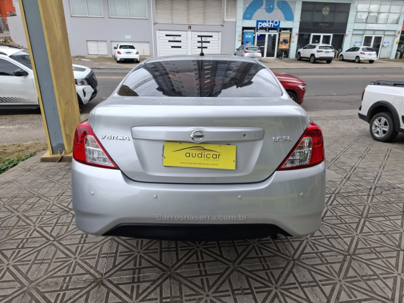 VERSA 1.6 16V FLEX SL 4P MANUAL - 2016 - CAXIAS DO SUL