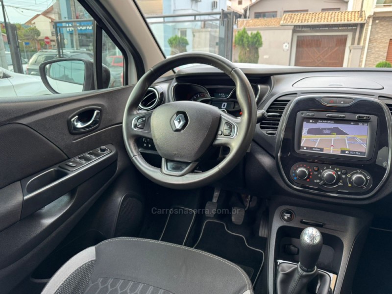 CAPTUR 1.6 16V SCE FLEX ZEN MANUAL - 2019 - ESTâNCIA VELHA