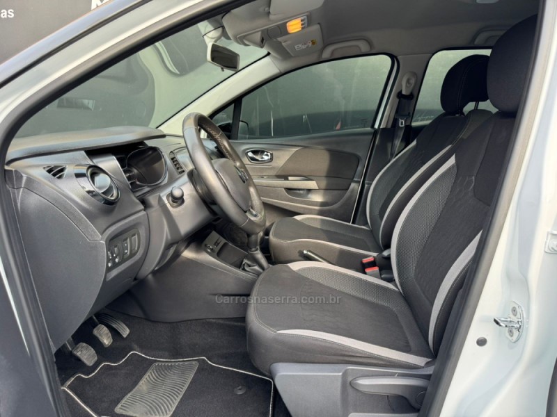 CAPTUR 1.6 16V SCE FLEX ZEN MANUAL - 2019 - ESTâNCIA VELHA