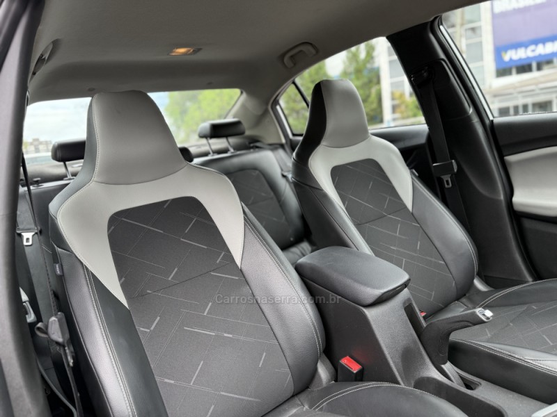 ONIX 1.0	PREMIER PLUS 12V TURBO FLEX 4P AUTOMÁTICO - 2021 - PAROBé