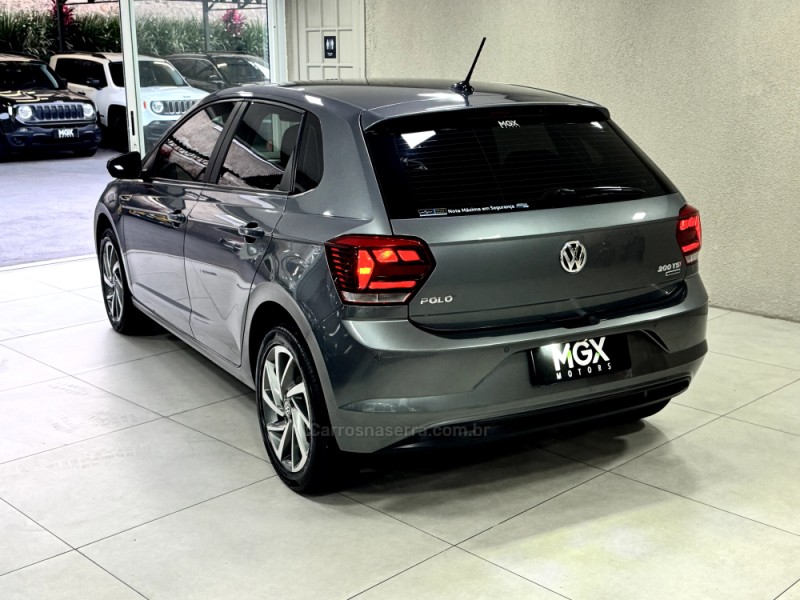 POLO 1.0	200 TSI HIGHLINE AUTOMÁTICO  - 2019 - PORTO ALEGRE