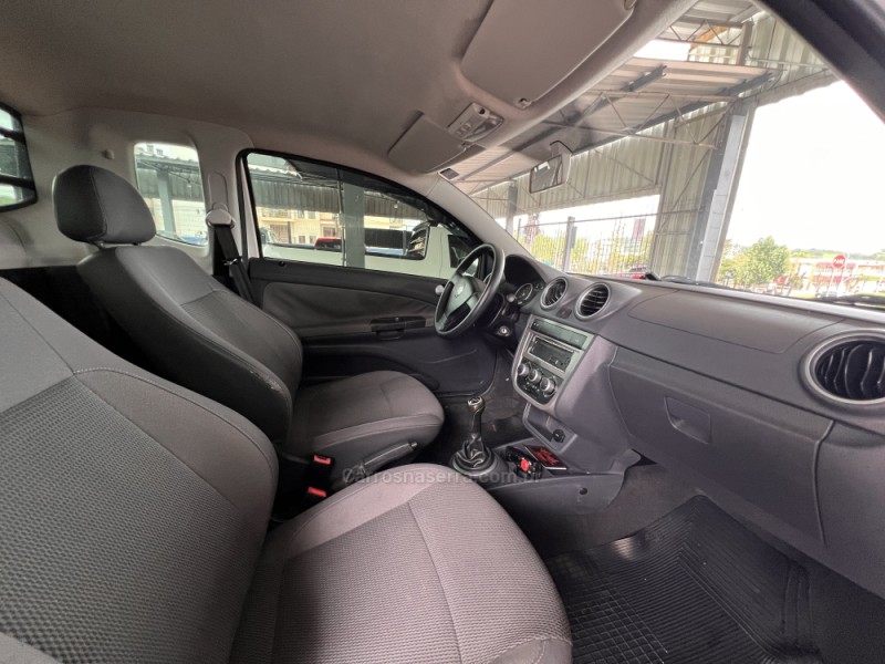 SAVEIRO 1.6 MI TROOPER CE 8V FLEX 2P MANUAL G.V - 2011 - BOM PRINCíPIO