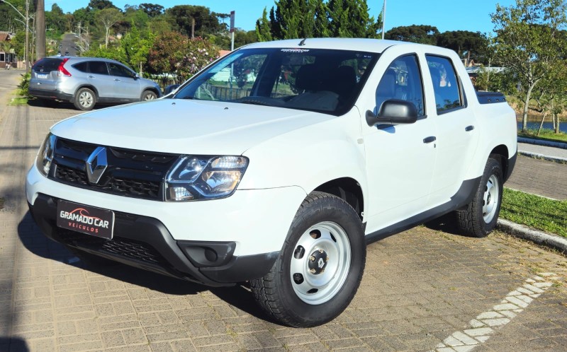 OROCH 1.6 16V EXPRESSION FLEX 4P MANUAL - 2022 - CANELA