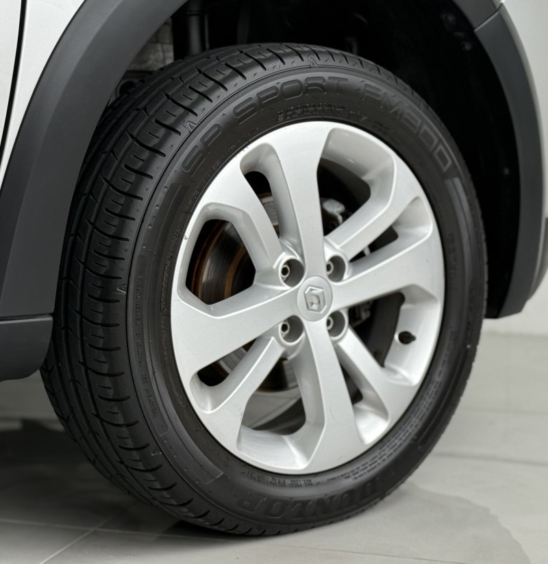 SANDERO 1.6 STEPWAY 8V FLEX 4P MANUAL - 2016 - CAXIAS DO SUL