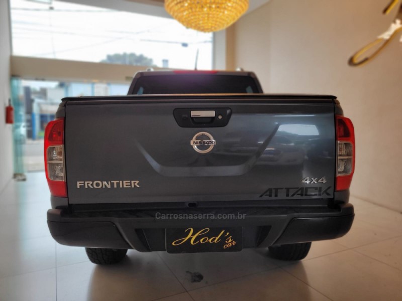 FRONTIER 2.3 ATTACK 4X4 CD BI-TURBO DIESEL 4P AUTOMÁTICO - 2021 - CANELA