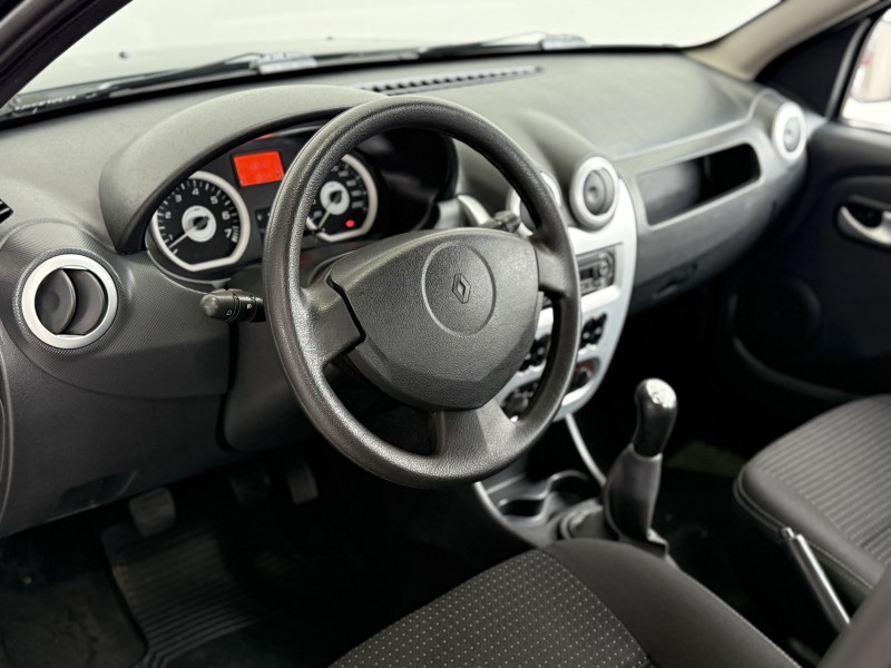 SANDERO 1.6 STEPWAY 16V FLEX 4P MANUAL - 2011 - CAXIAS DO SUL