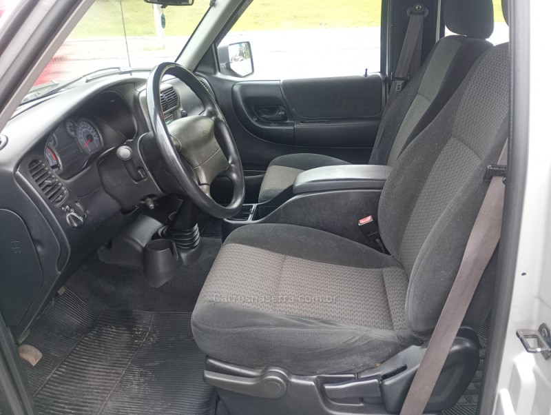 RANGER 2.3 XLT 16V 4X2 CD GASOLINA 4P MANUAL - 2011 - FARROUPILHA