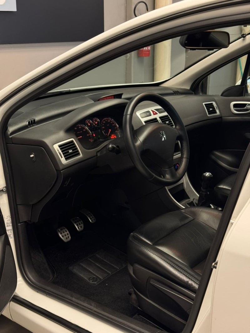 307 1.6 PRESENCE PACK 16V GASOLINA 4P MANUAL - 2012 - CAXIAS DO SUL