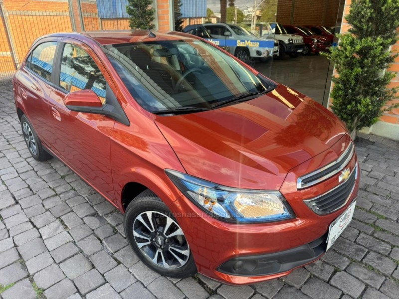 ONIX 1.4 MPFI LT 8V FLEX 4P MANUAL - 2013 - SãO MARCOS