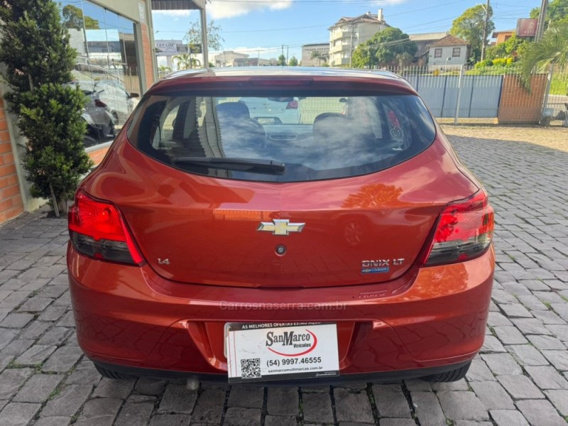 ONIX 1.4 MPFI LT 8V FLEX 4P MANUAL - 2013 - SãO MARCOS