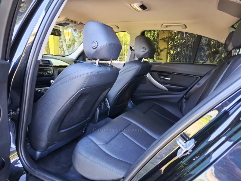 320I 2.0 16V TURBO ACTIVE FLEX 4P AUTOMÁTICO - 2017 - BENTO GONçALVES