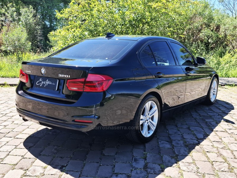 320I 2.0 16V TURBO ACTIVE FLEX 4P AUTOMÁTICO - 2017 - BENTO GONçALVES