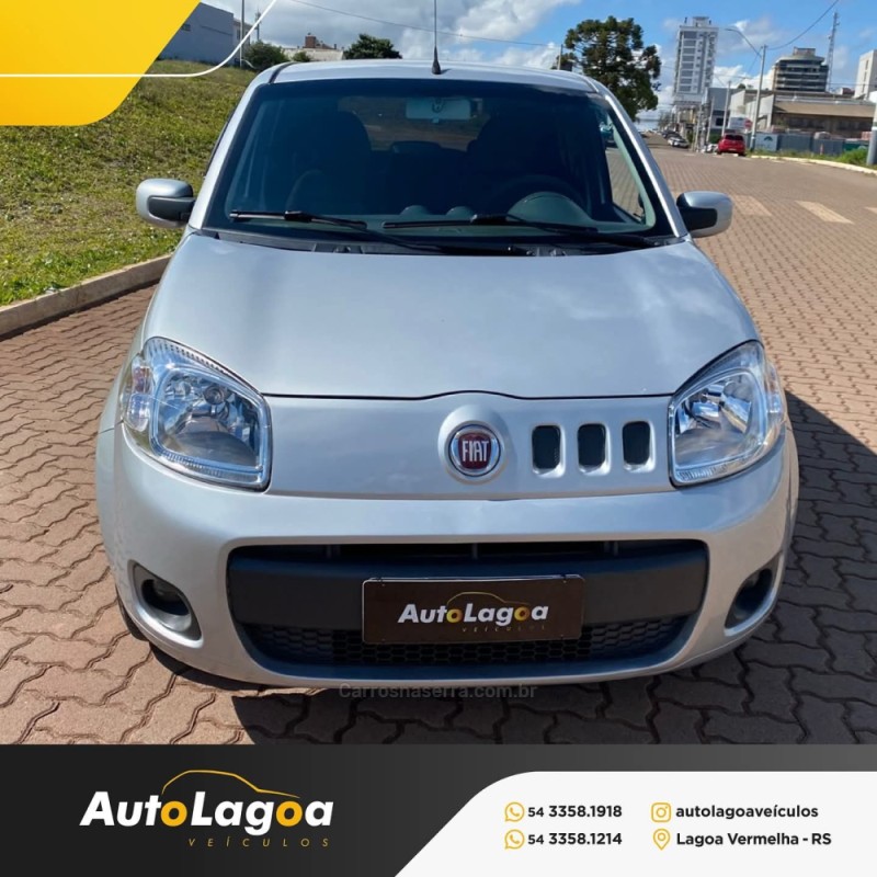 UNO 1.0 VIVACE 8V FLEX 2P MANUAL - 2011 - LAGOA VERMELHA