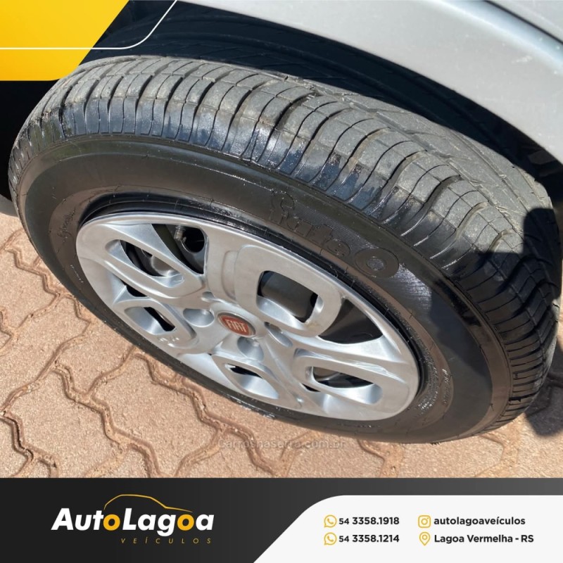 UNO 1.0 VIVACE 8V FLEX 2P MANUAL - 2011 - LAGOA VERMELHA
