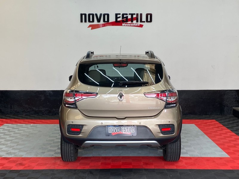 SANDERO 1.6 STEPWAY INTENSE X-TRONIC 16V FLEX 4P AUTOMÁTICO - 2022 - CAXIAS DO SUL