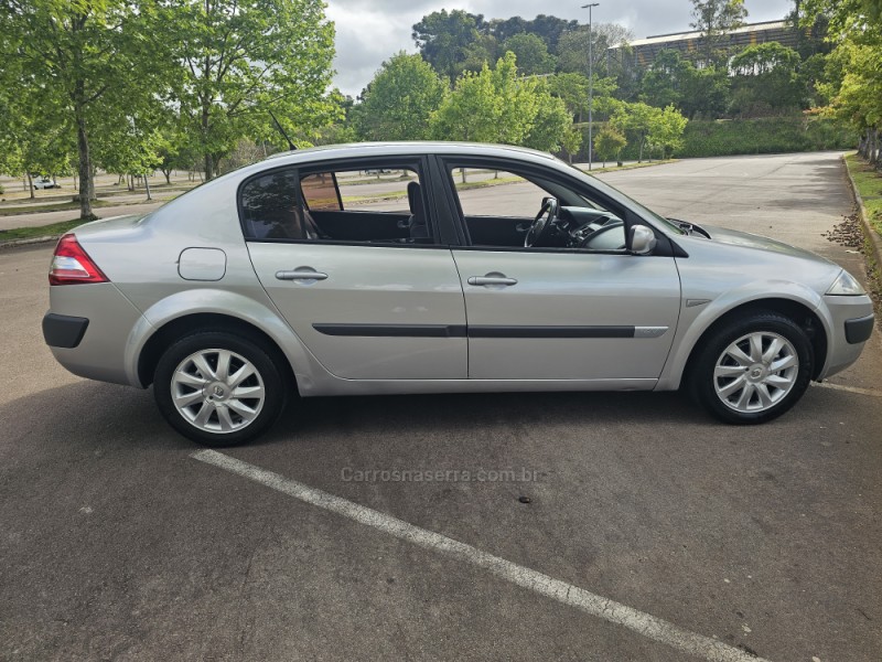 MÉGANE 1.6 EXPRESSION 16V FLEX 4P MANUAL - 2011 - BENTO GONçALVES