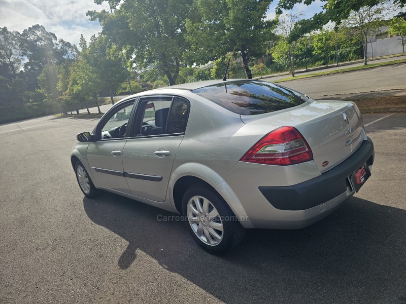 MÉGANE 1.6 EXPRESSION 16V FLEX 4P MANUAL - 2011 - BENTO GONçALVES